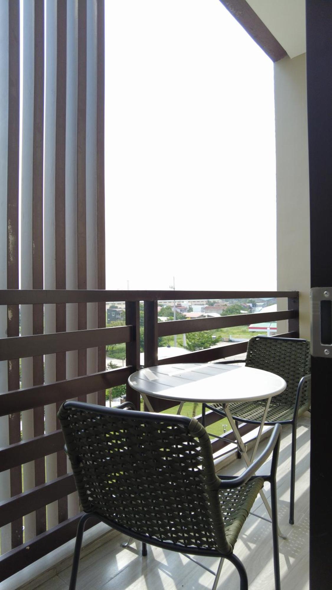 Acro Residences Guiguinto Luaran gambar
